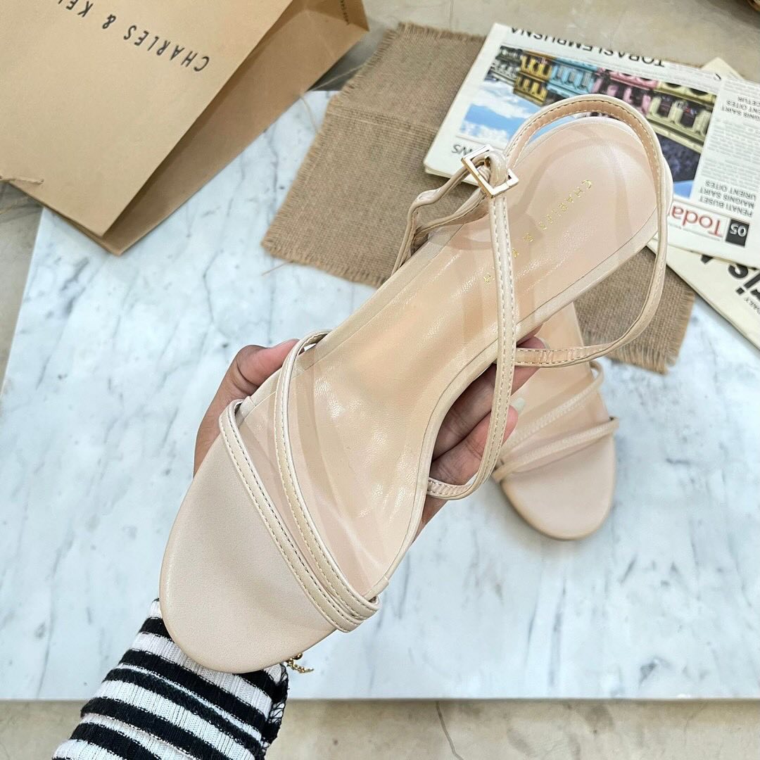 Comfortable Platform Sandals with Adjustable Straps