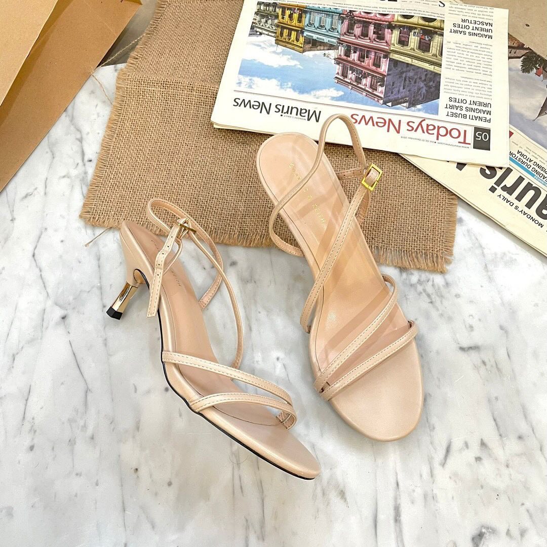 Comfortable Platform Sandals with Adjustable Straps