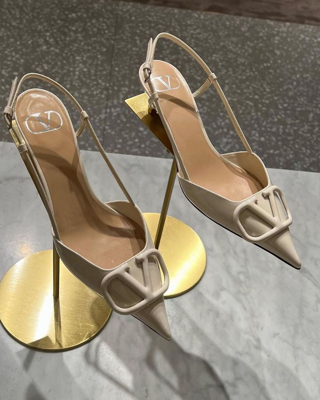 Valen-tin0 barbie premium