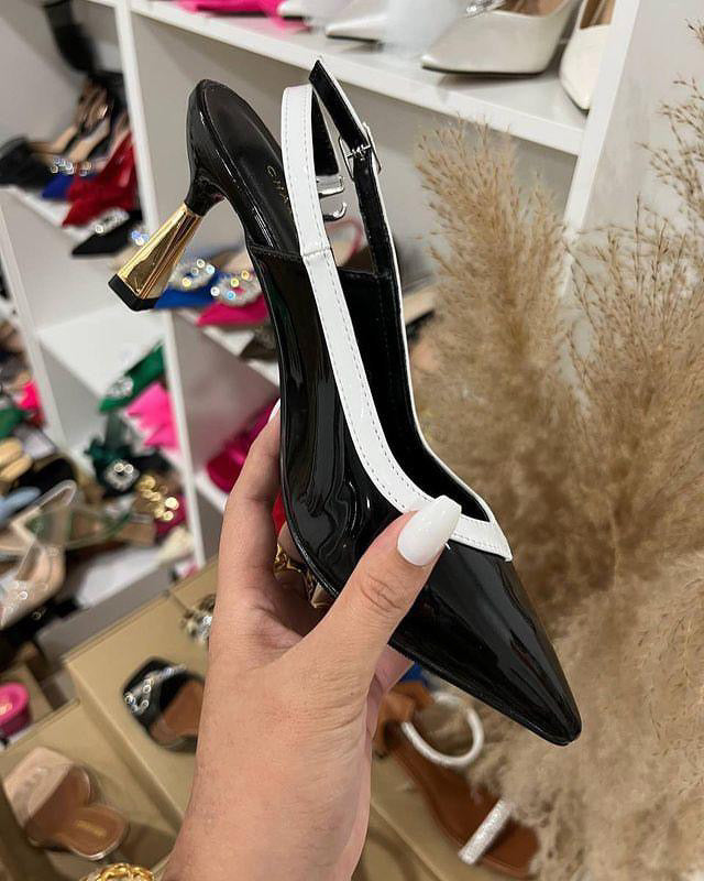 Charles Keith premium