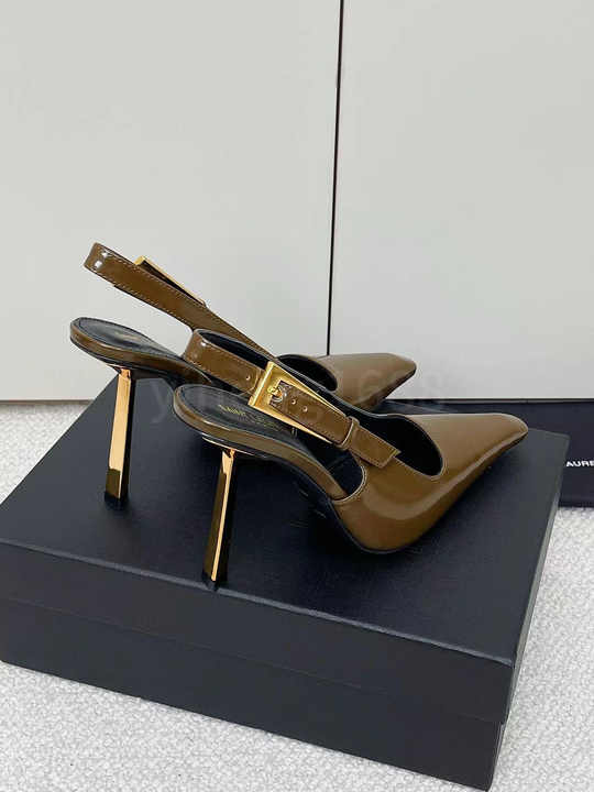 Pointy high heels female thin with the girl sexy rivets a word with temperament black overhead sandals